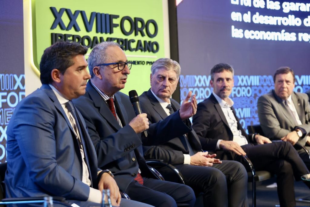 gobernadores Foro PYME 2