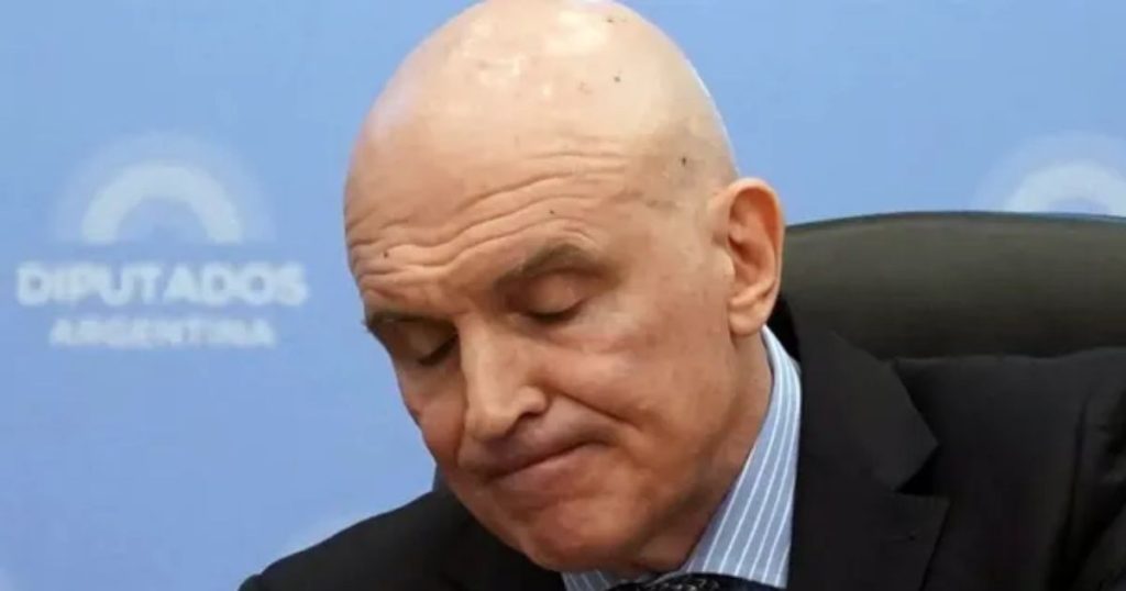 santilli no puede reemplazar a Espert